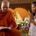 Mujeres y el Budismo: Explorando el papel de la mujer en la tradición budista.